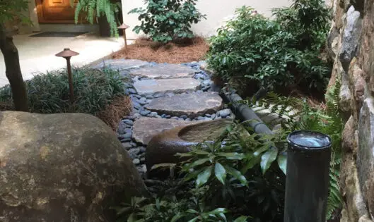 SMALL SPACE DELIVERS ENORMOUS DELIGHT!_featured_image