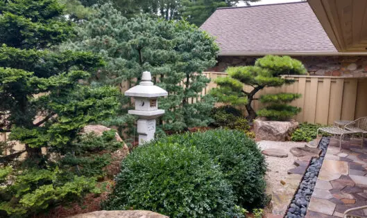 How To Hire A Garden Designer_featured_image