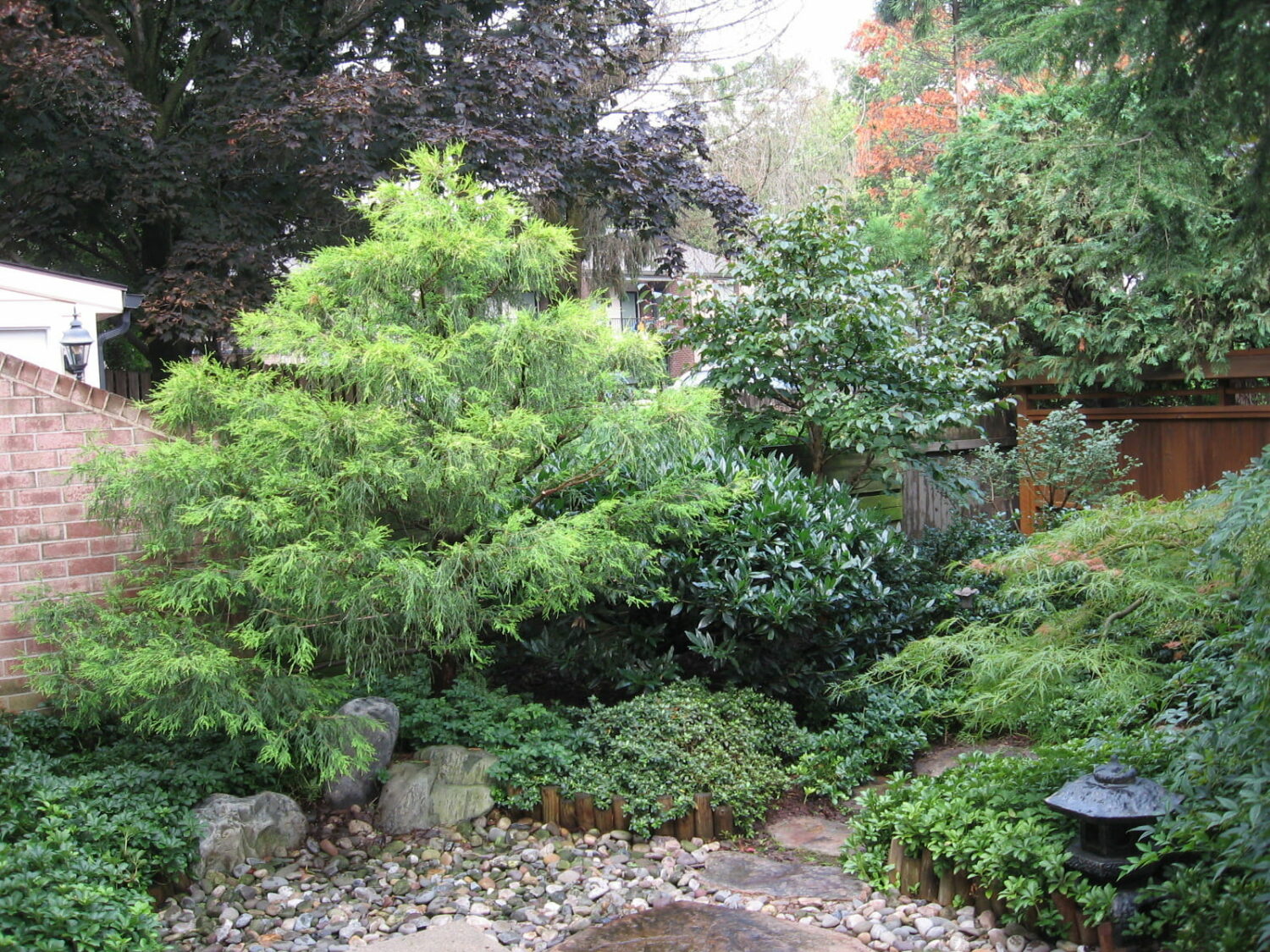 An Urban Garden Designed And Installed In A Backyard In The City By Hanselman Landscape And Gardens.