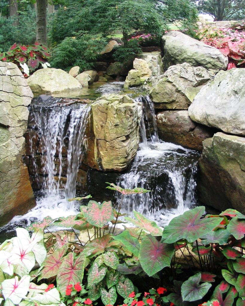 Water Gardens Ps27 Waterfall